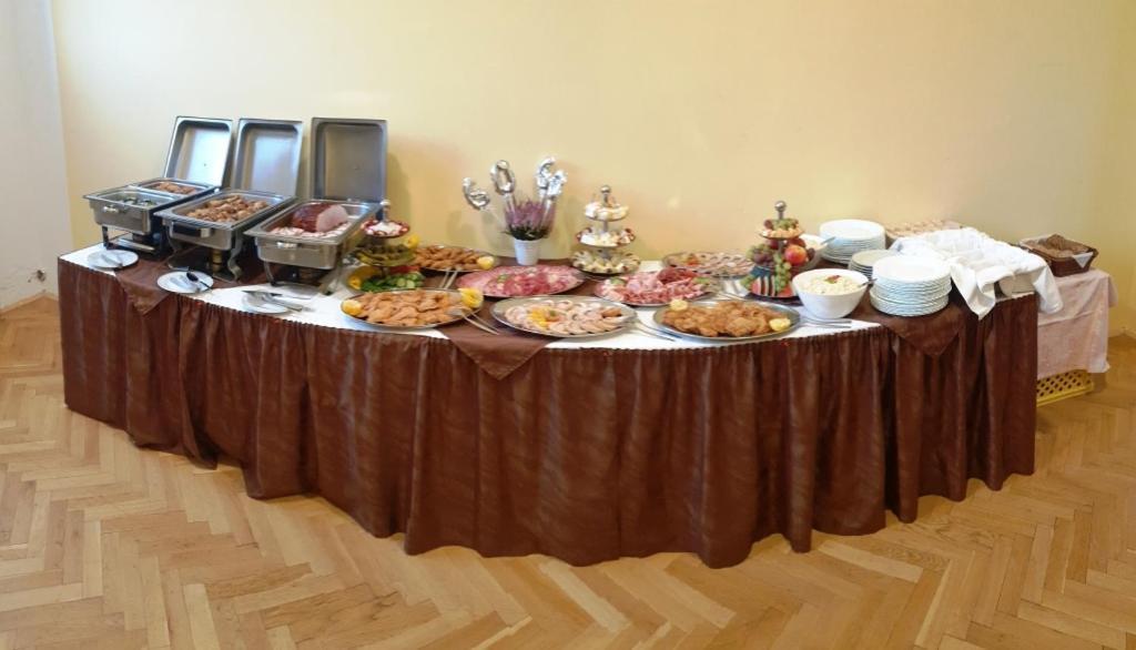 Hotel Morava Jevicko Екстер'єр фото