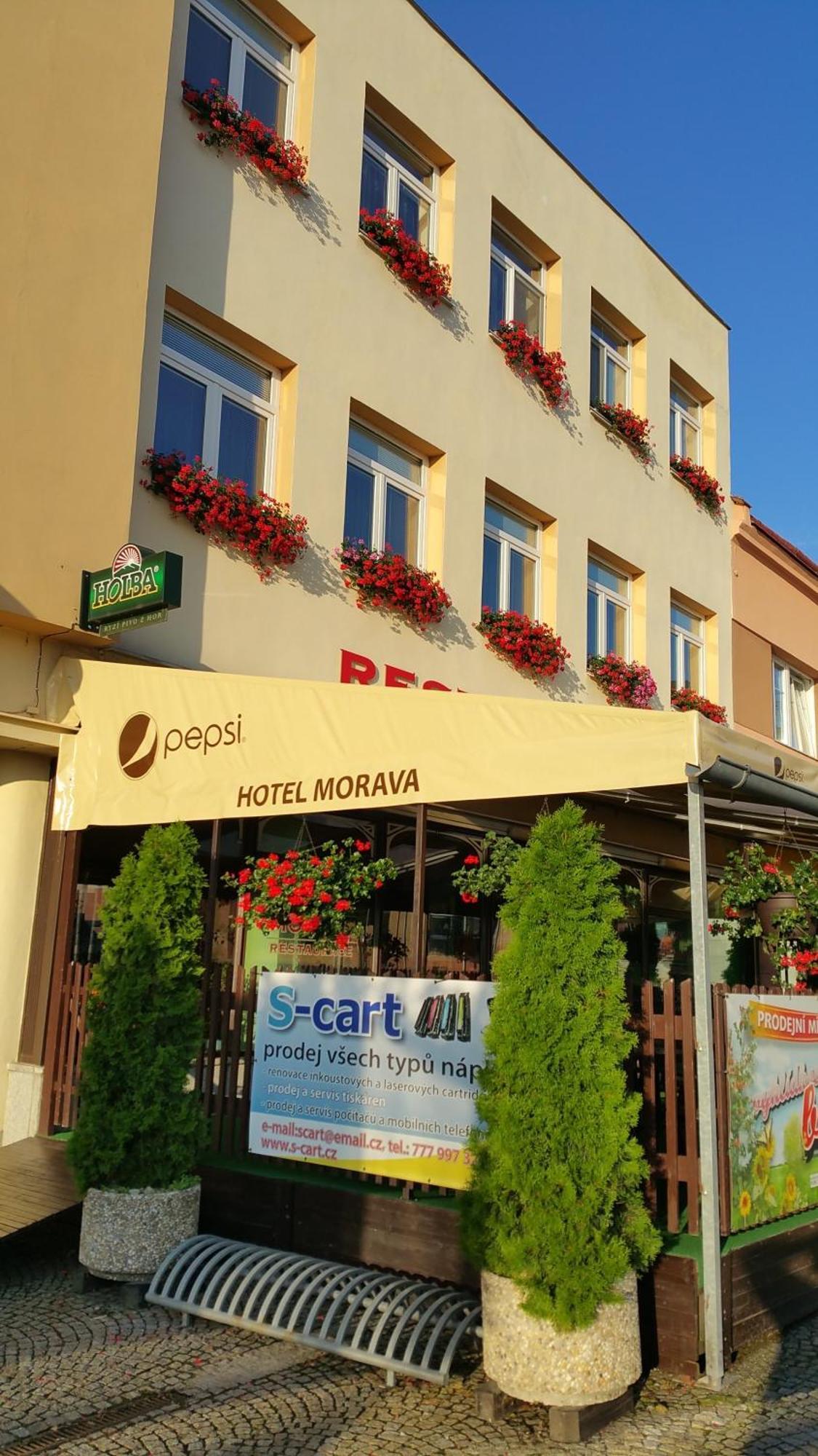 Hotel Morava Jevicko Екстер'єр фото